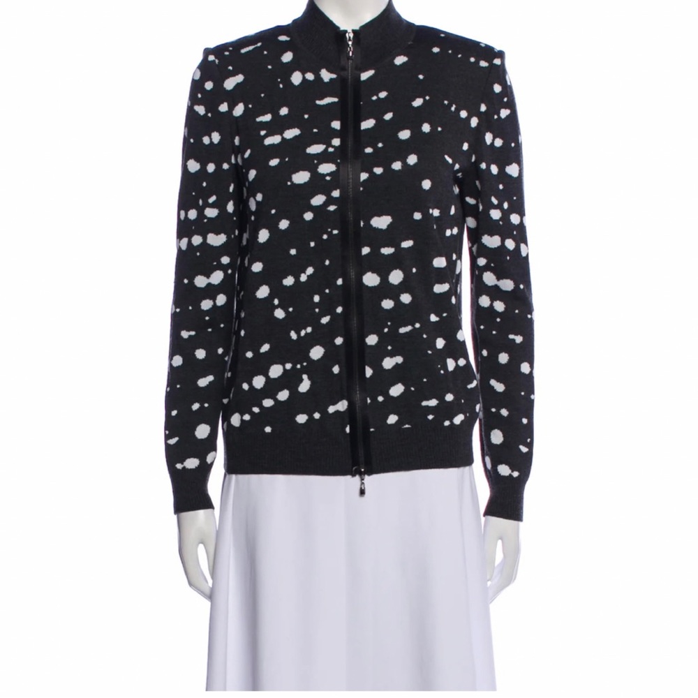 ST JOHN printed turtle neck sweater size Petite Wool Blend Original Price $950